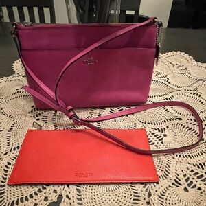 Coach pebbled leather crossbody with a pop up leather pouch